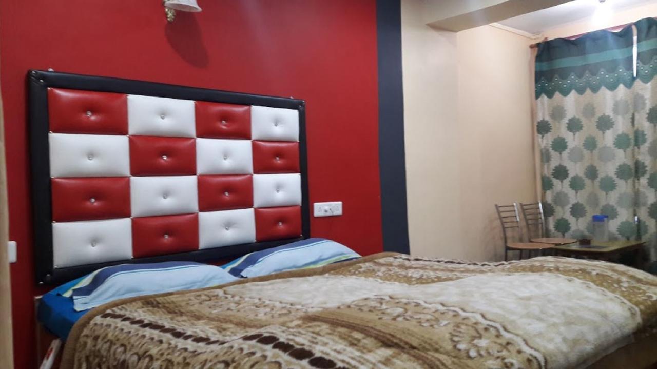Hotel Monson Srīnagar Zewnętrze zdjęcie